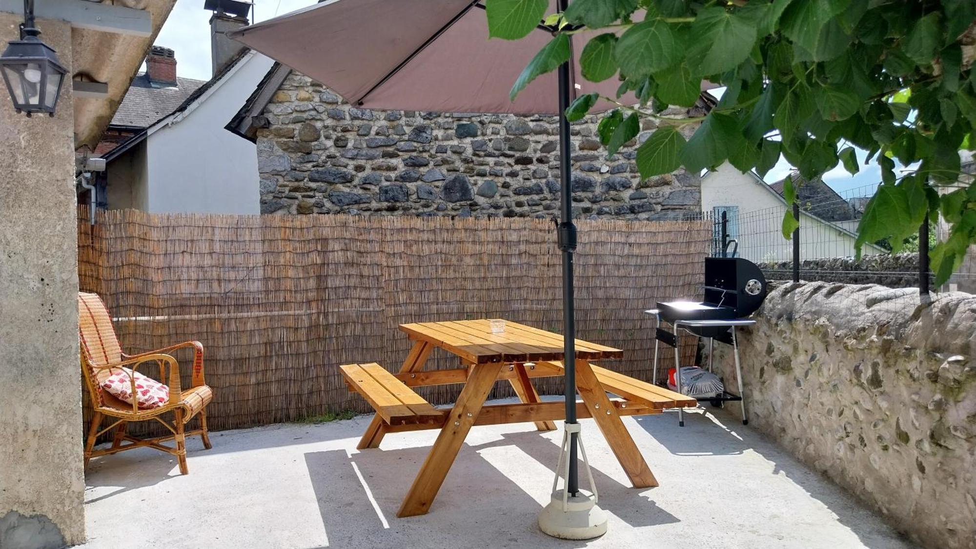 Maison De Campagne Issor ภายนอก รูปภาพ